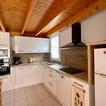Maison Spacieuse A 300m De La Plage, Terrasse, Garage - Fr-1-323-378 بيت للعطل سا يْليرْ دو ري