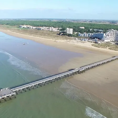Maison Spacieuse A 300m De La Plage, Terrasse, Garage - Fr-1-323-378 * 圣伊莱尔·德列