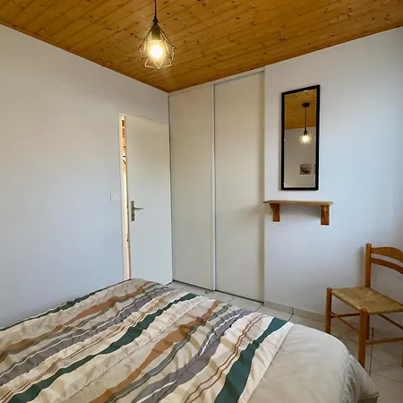 Holiday home Maison Spacieuse A 300m De La Avec Terrasse, Pour 6 Pers., - Fr-1-323-378 Saint-Hilaire-de-Riez
