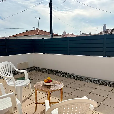 Maison Spacieuse A 300m De La Plage, Terrasse, Garage - Fr-1-323-378 *