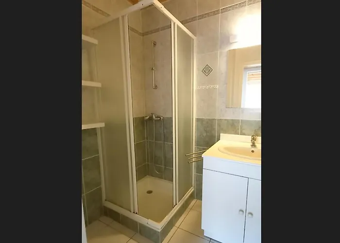 Casa de Férias Maison Spacieuse à 300m De La Plage, Terrasse, Garage - Fr-1-323-378 Saint-Hilaire-de-Riez